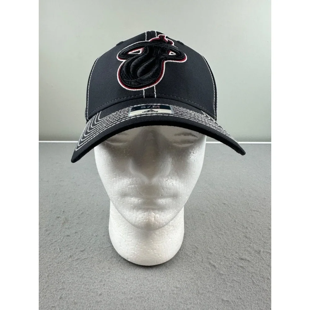 NEW! Adidas NBA Miami Heat Black Color Pop SuperFlex S/M Hat‎